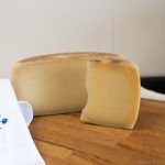 Pecorino di Cantagallo stagionato 4 mesi km 0